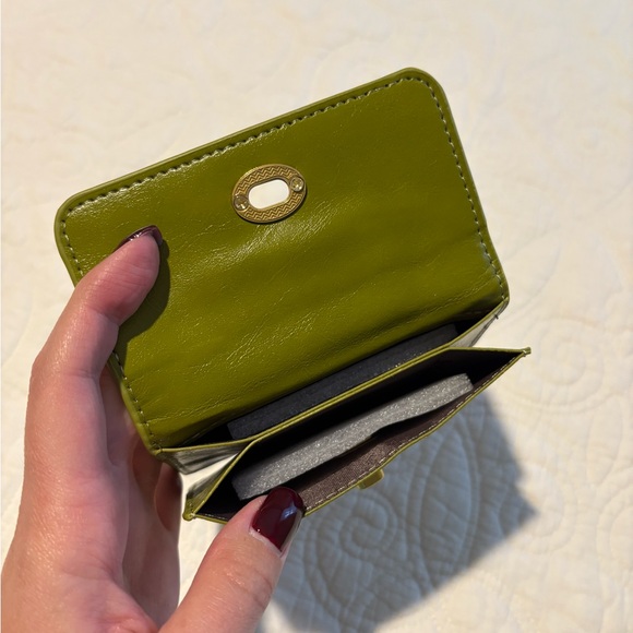 RFID Protection Vegan Leather Wallet - Picture 2 of 3